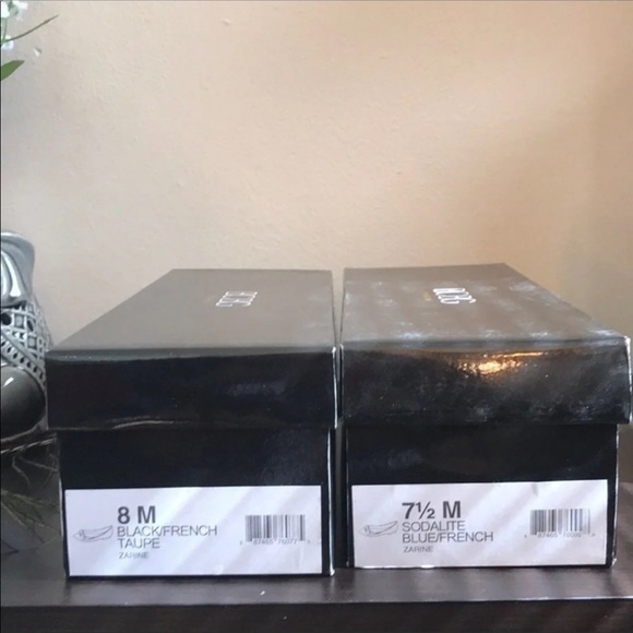 BCBGen.  Flats Multiple Size - Picture 2 of 8